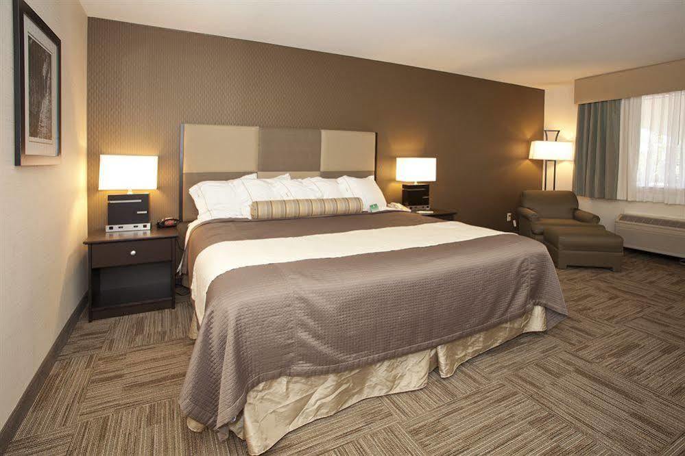 Best Western Yuba City Inn Buitenkant foto