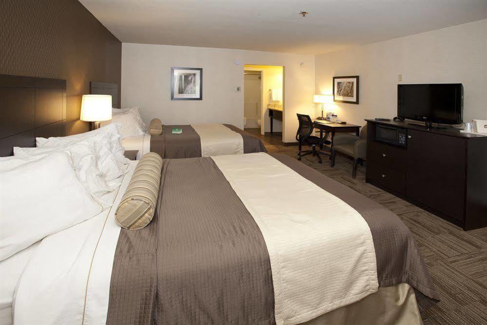 Best Western Yuba City Inn Buitenkant foto